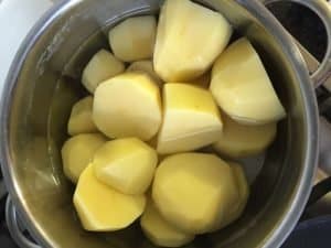 aardappelen in cottage pie - Mama's Meisje blog