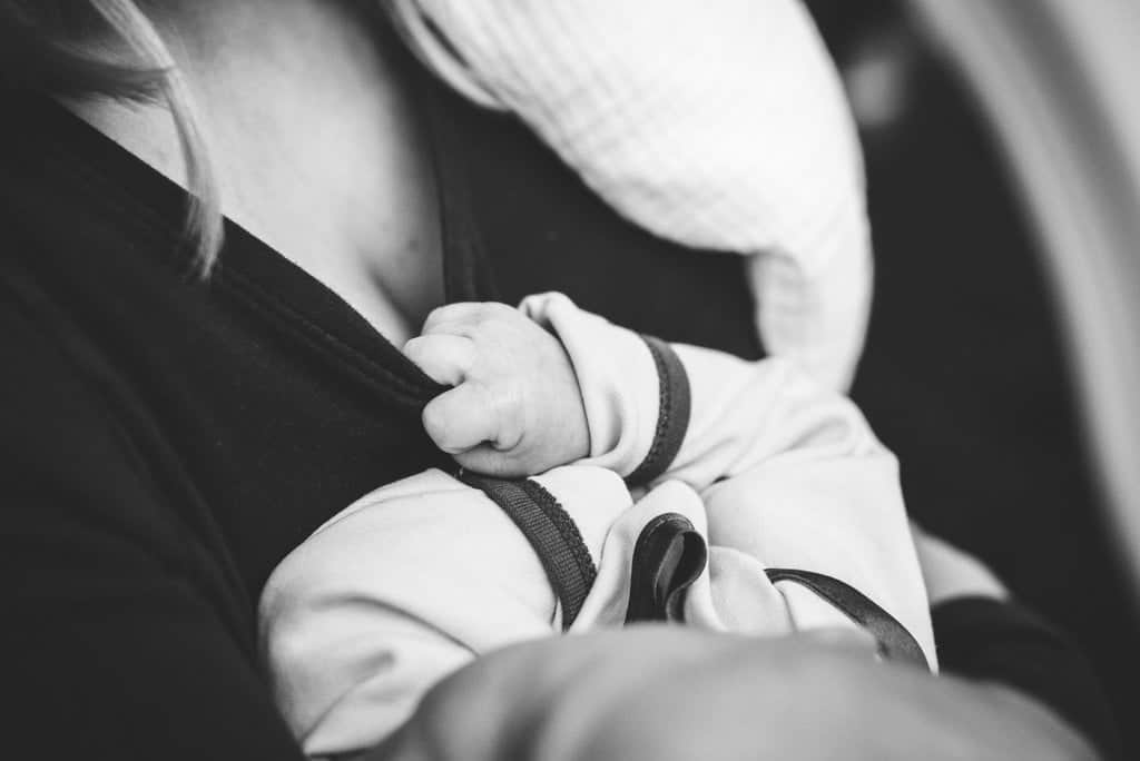 Mijn borstvoedingsavontuur strandde na 4 dagen - Mama's Meisje blog