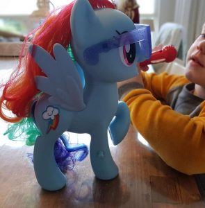 Zingende Rainbow Dash My Little Pony Hasbro speelgoed - Mama's Meisje blog