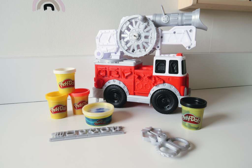 Play-Doh Brandweerwagen klei kleiset cadeautip review beoordeling - Mama's Meisje blog