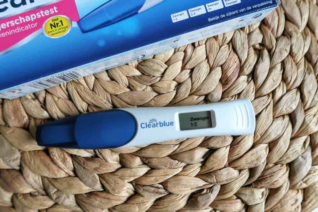 Clearblue digital positieve test voor NOD 3 dagen voor verwachte menstruatie - Mama's Meisje blog