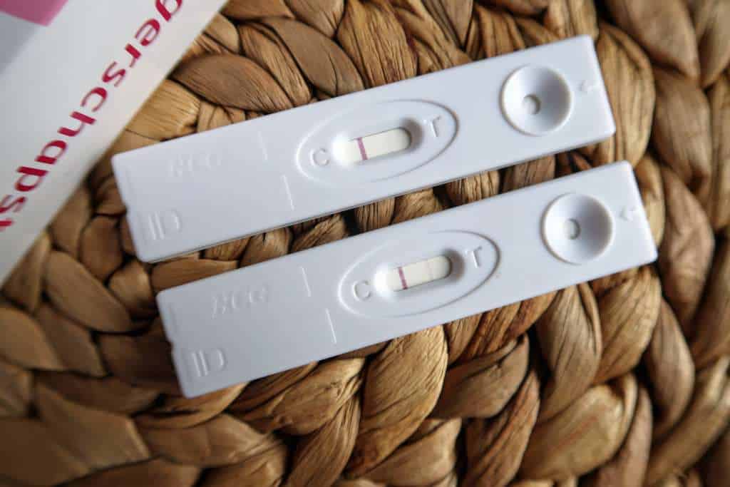 Trekpleister zwangerschapstest 2 voor 5 euro uitslag positieve test voor NOD positief - Mama's Meisje blog